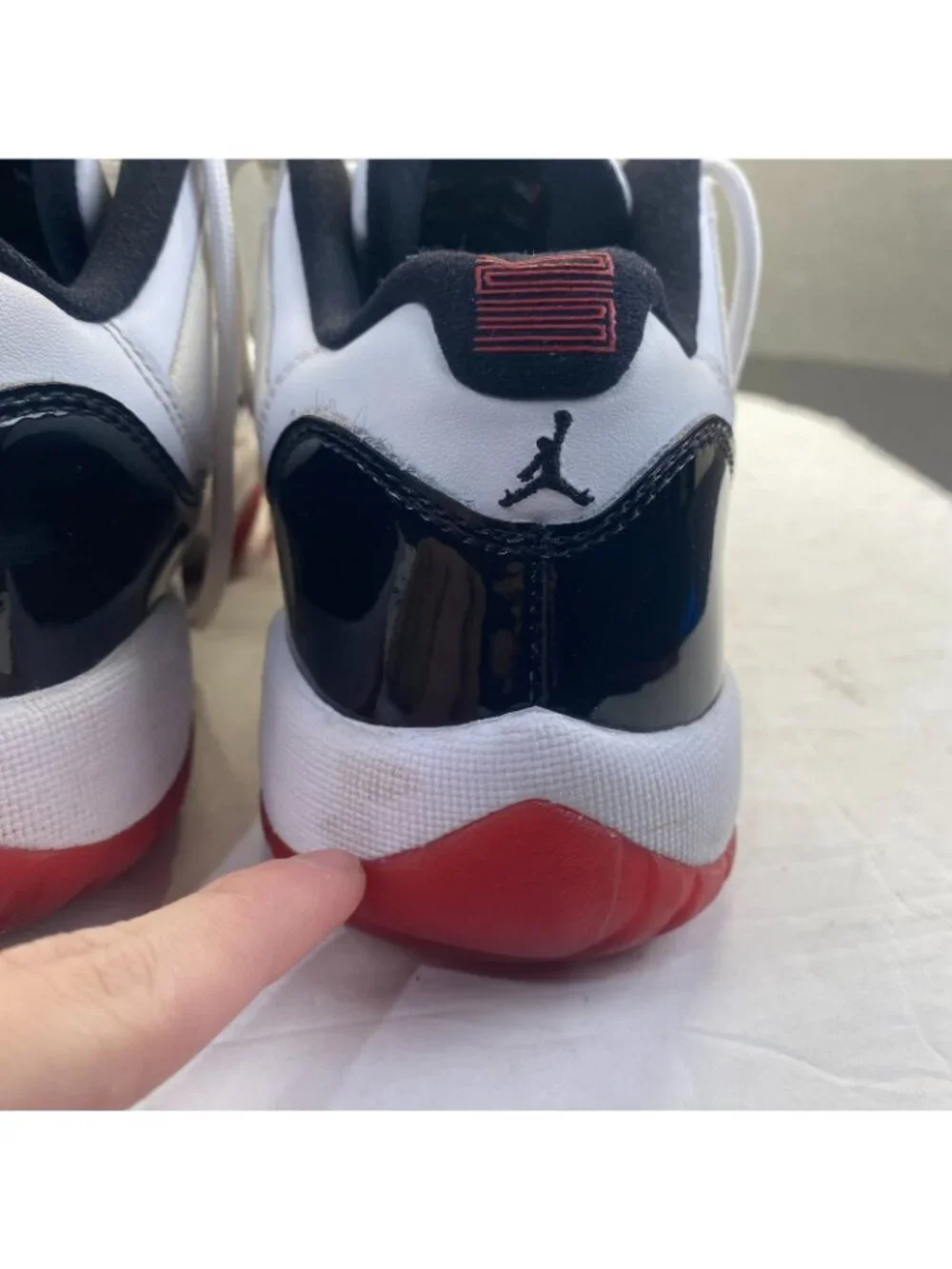 Size 6 Y Nike Air Jordan 11 Low Concord Bred 528896-160 Boys Athletic Shoes